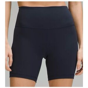Lululemon wunder 6” navy bike shorts